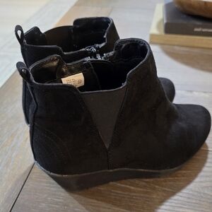 DexFlex Comfort Selma Wedge Ankle Boots, Women's Size 8.5